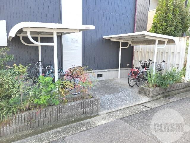 アッシュ上野芝