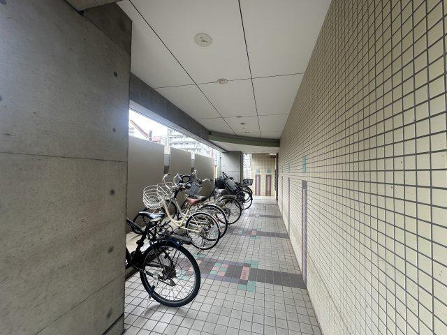 ロワーメゾン岸ノ里