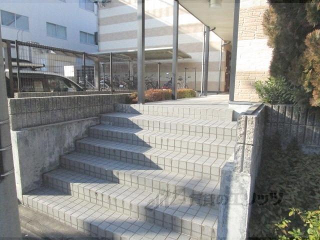 レオパレスクリエイティブAGE