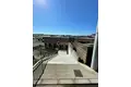 東京都八王子市小比企町の建物