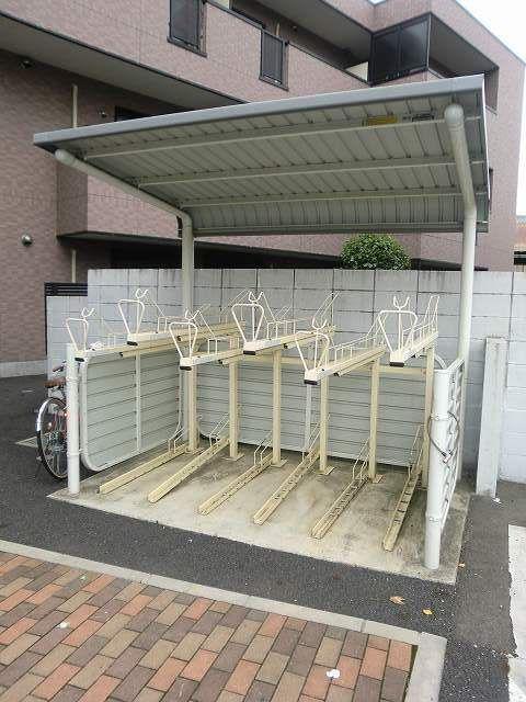 ネオ ウィング