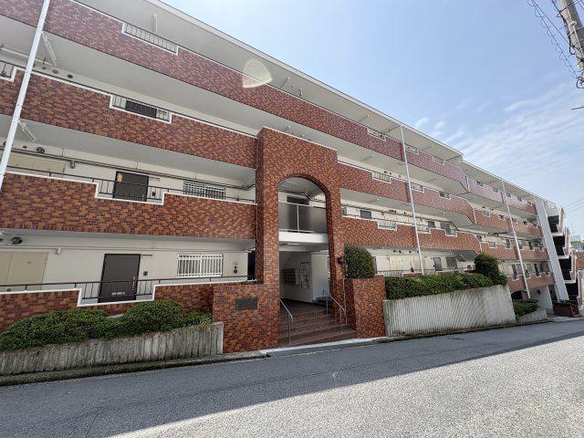 牛田コーポラスE棟