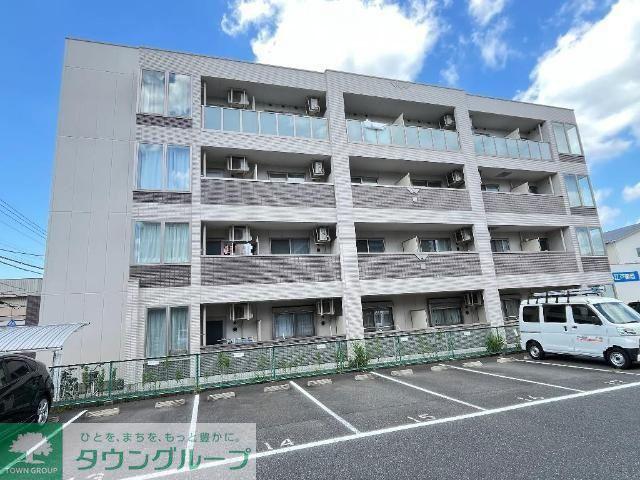 ユニヴァリィ ルークス