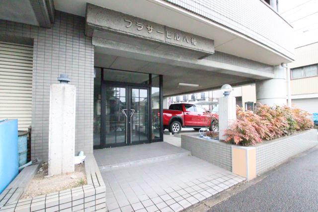 ブラザービル八幡