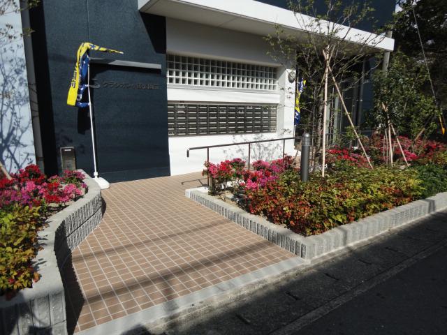 クラシオン小頭町公園前