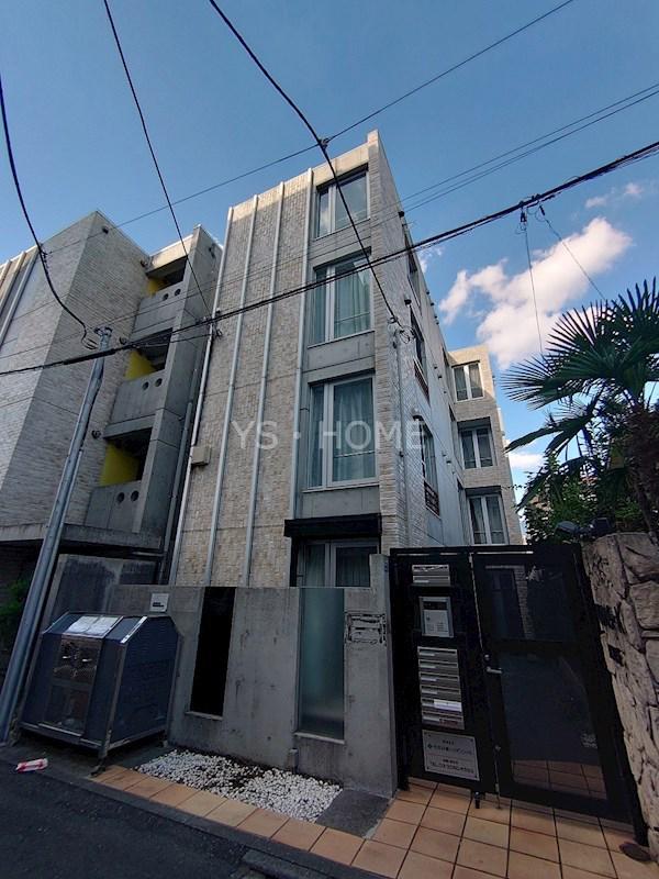 TOMS-K HOUSE