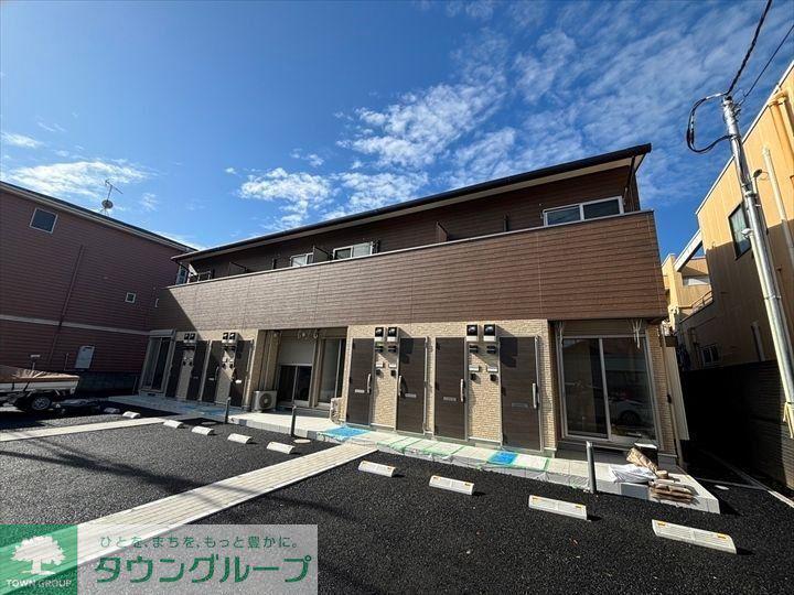 イーストアイリス