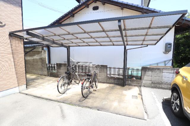 中屋マンション