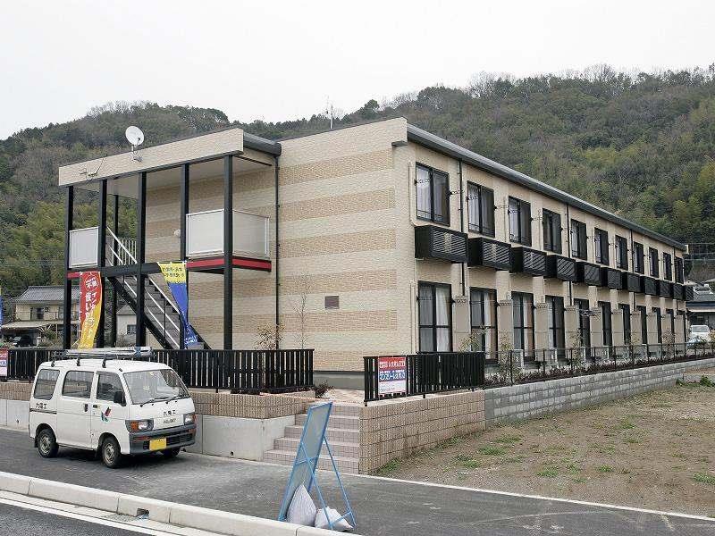 レオパレス宮苑ひまわり