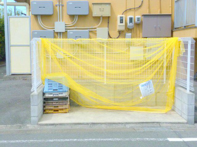 ドミール江西