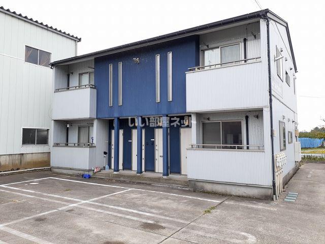 LA-LA HOUSEII