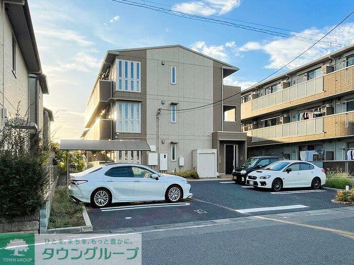 メルヴェーユ三郷中央D