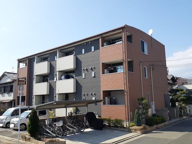サニー フラット