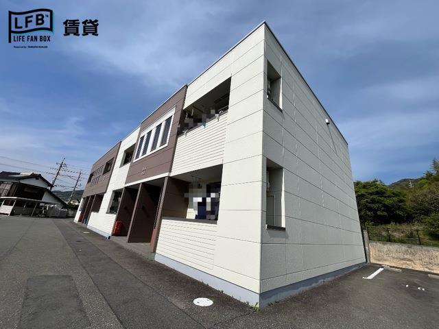 フォレスタ