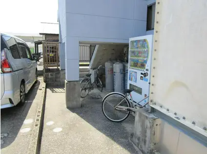 シェリーパレス小松(2DK/2階)の外観写真