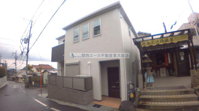 トロワ額田