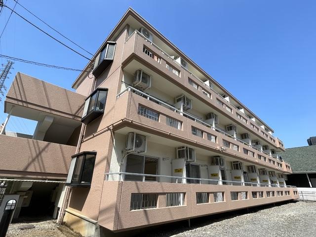 コンフォール河井