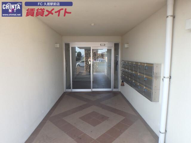 ＪＲ紀勢本線 高茶屋駅 徒歩17分 3階建 築19年