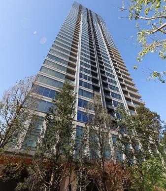 白金ザ・スカイ東棟