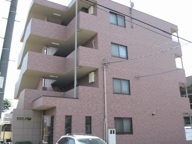 サンパレス