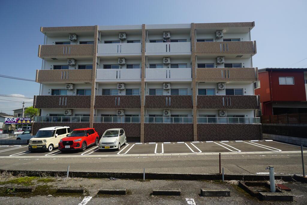 ルミナス下川東