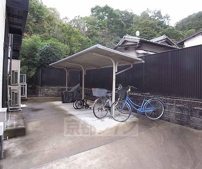 レオパレス八幡大谷