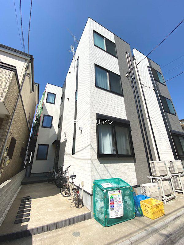 STARLIGHT HOME(ワンルーム/3階)