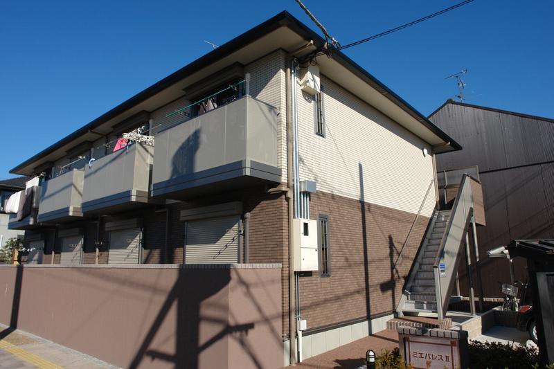 ミエパレスII