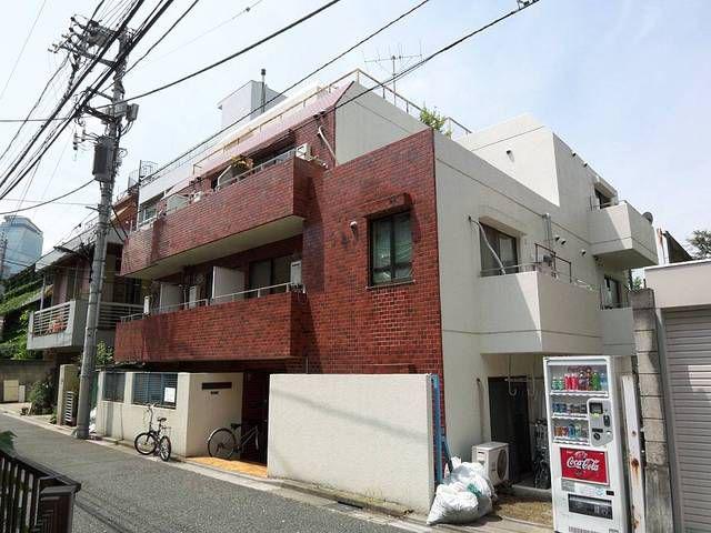 スカイコート新宿