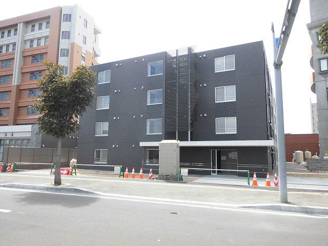 PRIME COURT 苗穂駅前