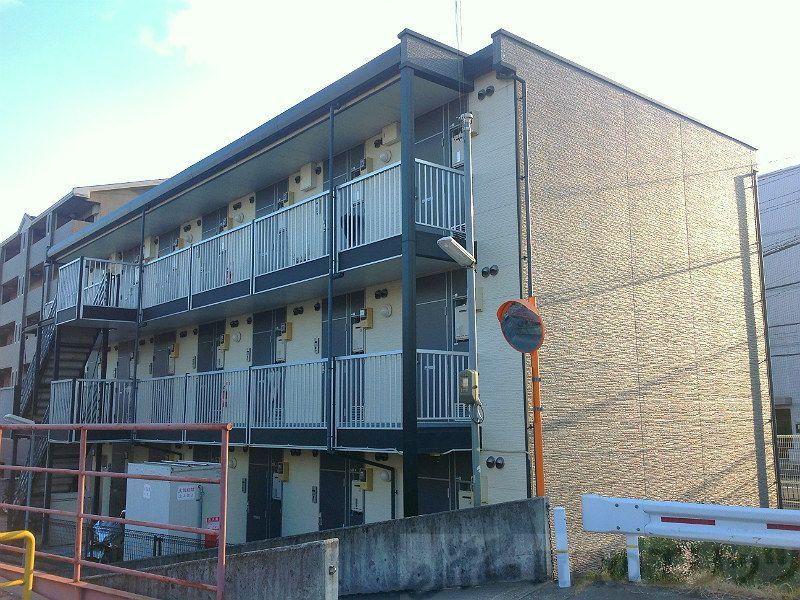 レオパレス吉川
