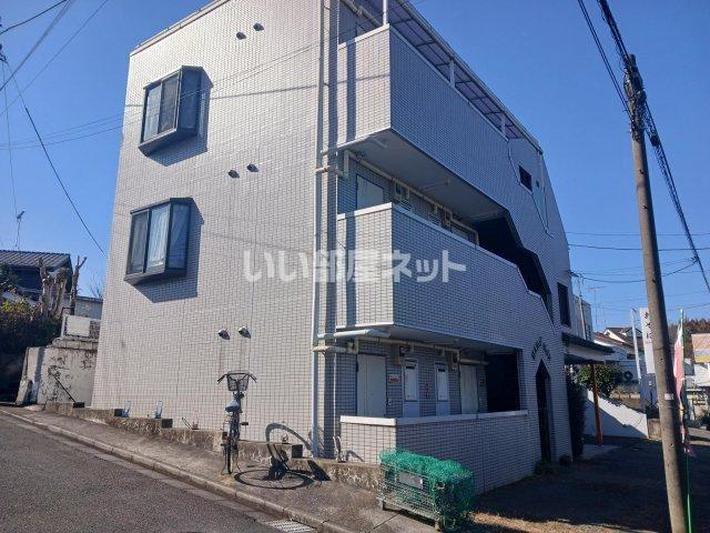マンションF