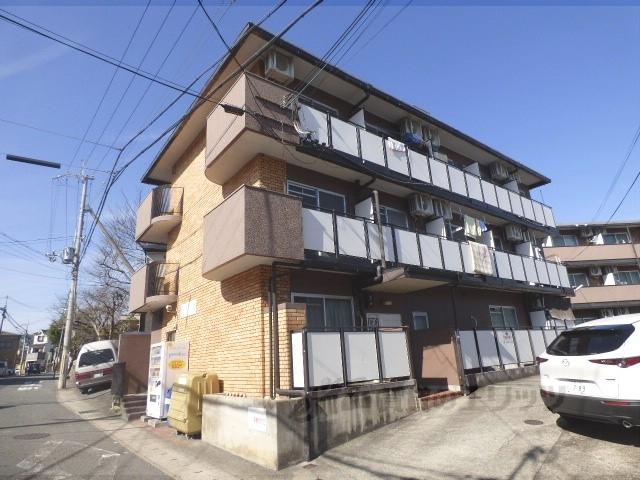 ロイヤルパレス大枝