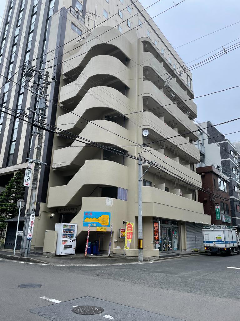 イーストハイツ