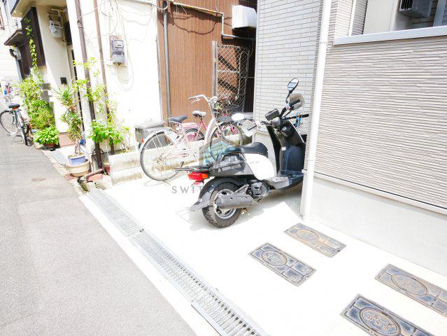 QUENTE布施