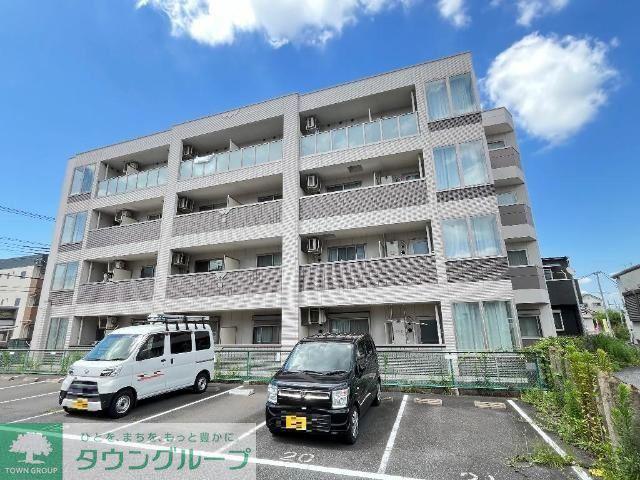 ユニヴァリィ ルークス