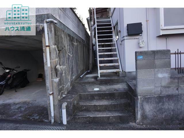 サンパレス三原