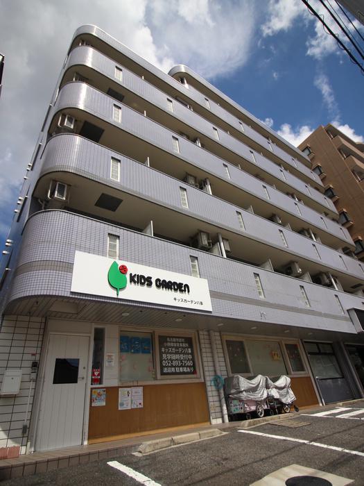 HILLS YAMAZATO