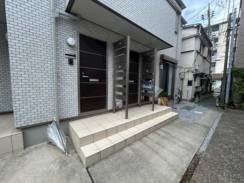 フロール大谷田