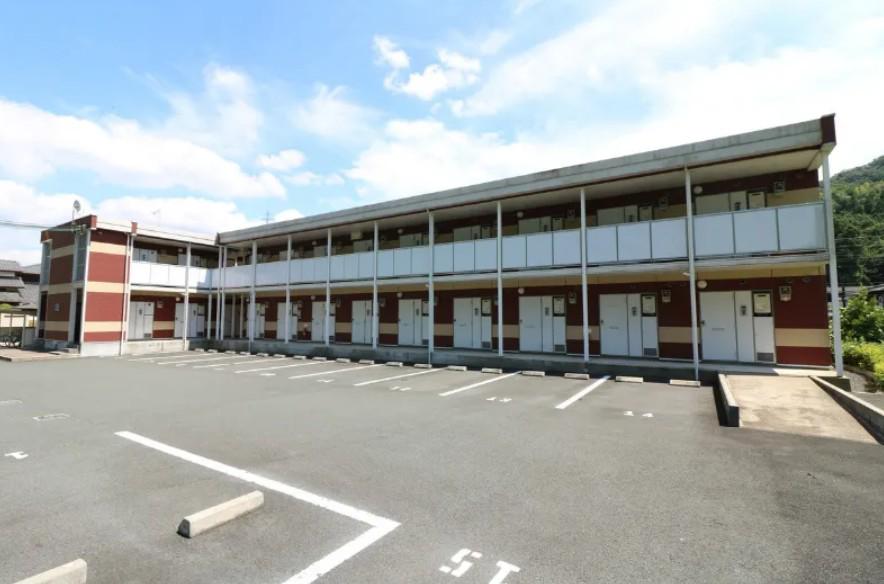 ＪＲ舞鶴線 東舞鶴駅 徒歩21分  築17年(1K/1階)