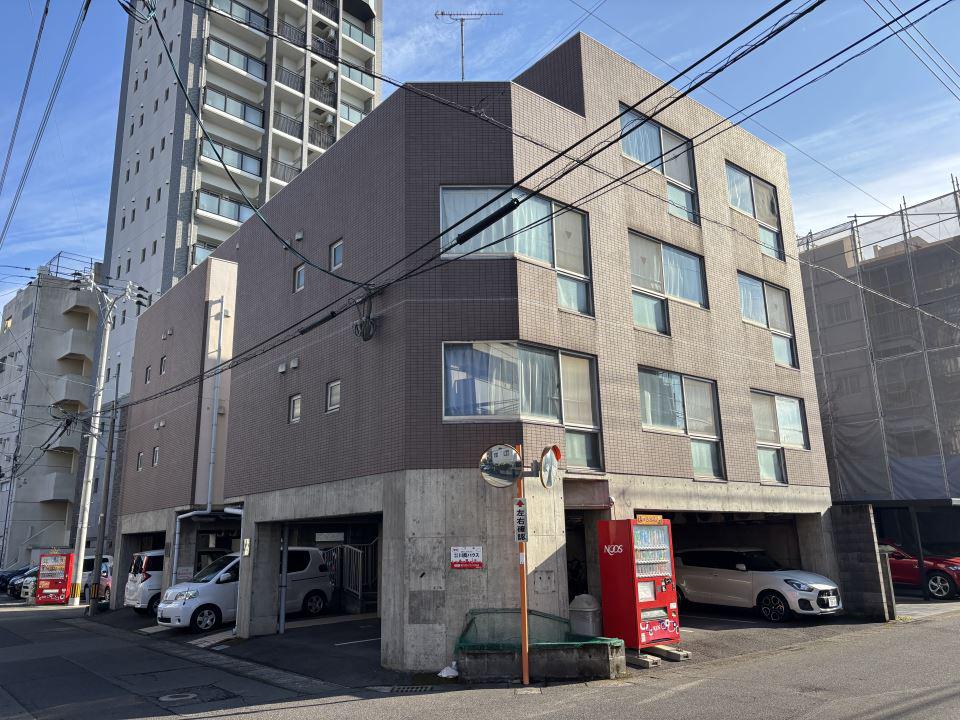 エミネンス参番館