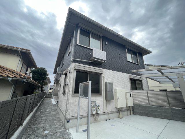 GIBBOUSU HOUSE十三夜