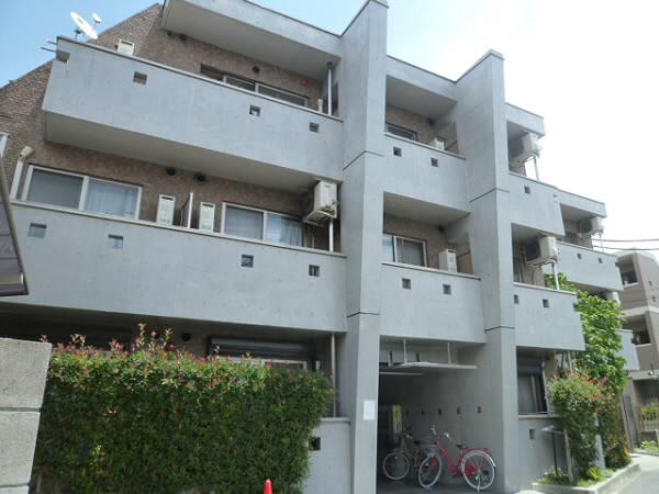 ラコリッタカラスヤマ