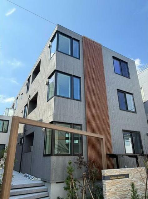 KOMAZAWA KOUEN TERRACE