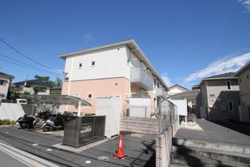 シャーメゾン新里
