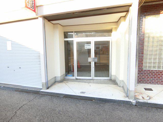 和泉府中駅前第7ビル