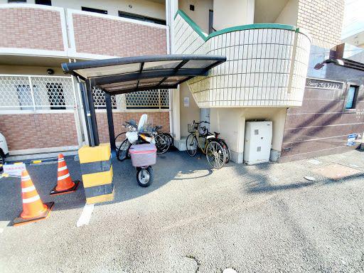クイーンズヒル