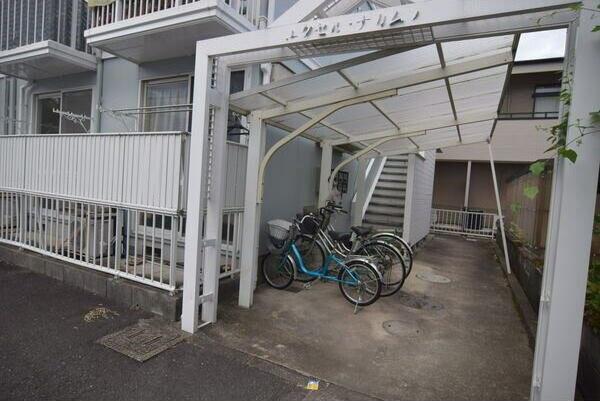 エクセル中村