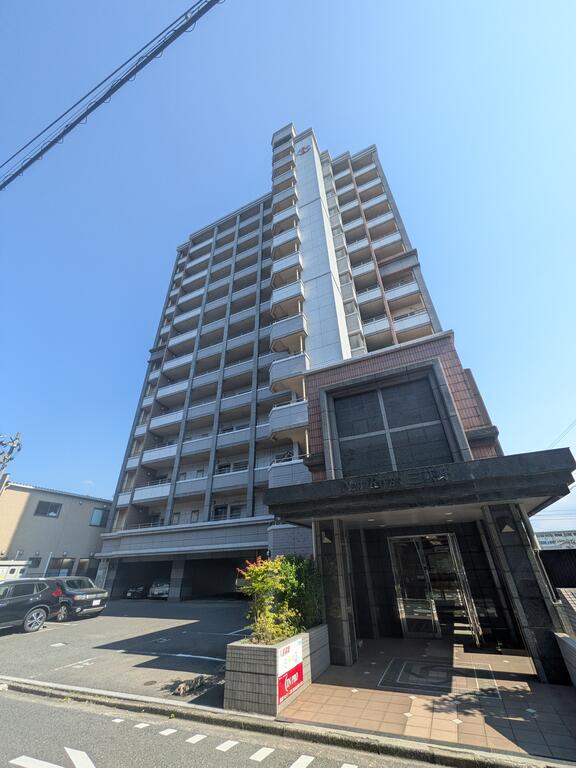 ニューリバー三萩野