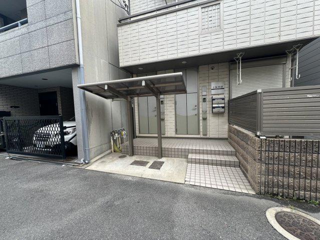 近鉄奈良線 河内小阪駅 徒歩7分 2階建 築22年